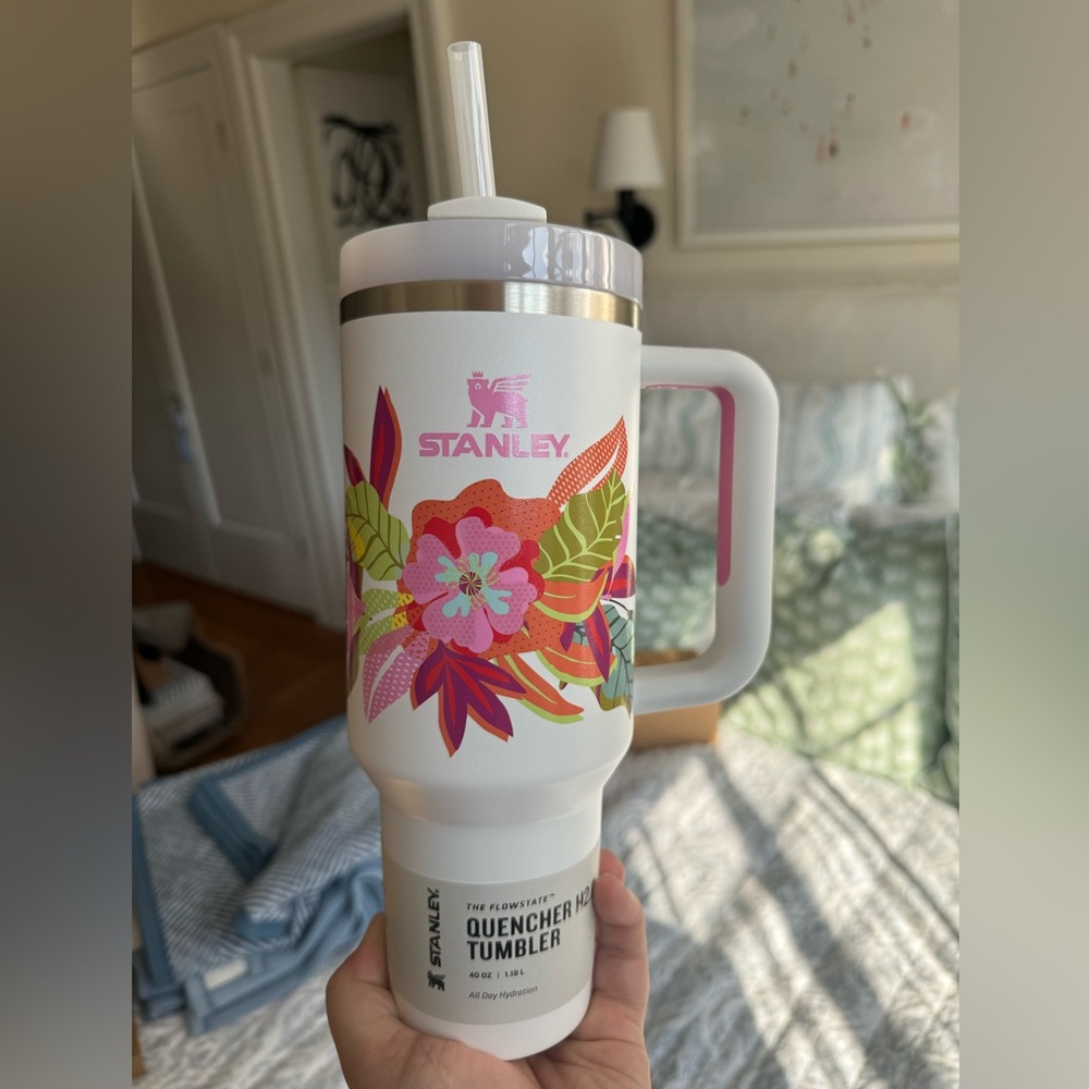 Brand New! Stanley Quencher H2.0 Tumbler, 40 oz, Frost Tropic